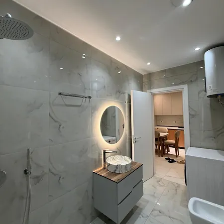 Appartement Relax Point Near Airport Kamez